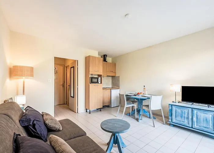 Caesar Domus-6 By Interhome